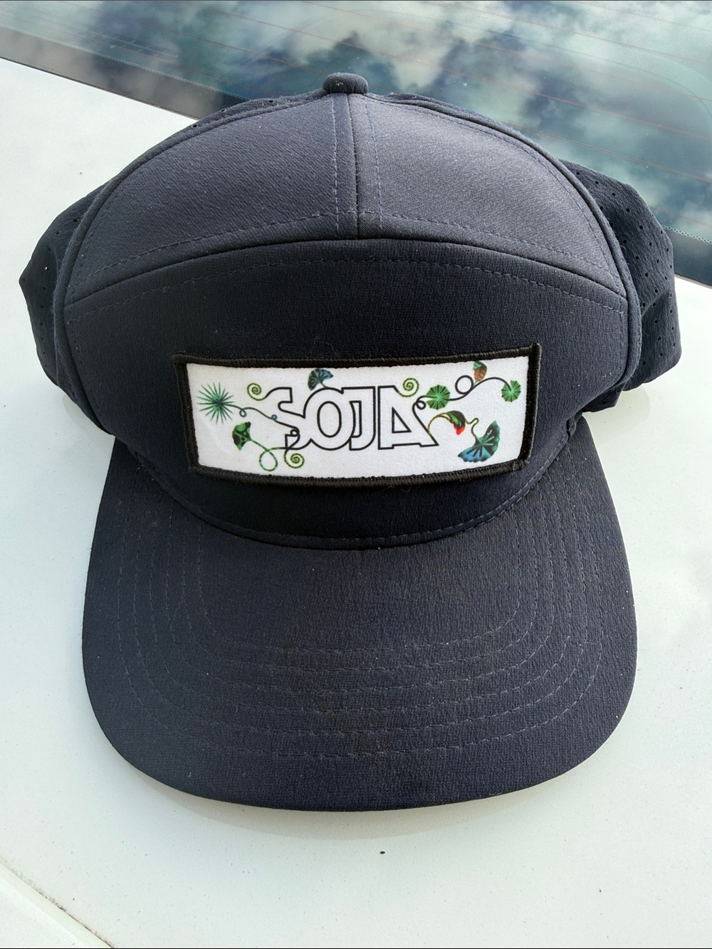 SOJA hat